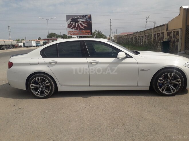 BMW 528 2013, 12,000 km - 0.2 l - Naftalan