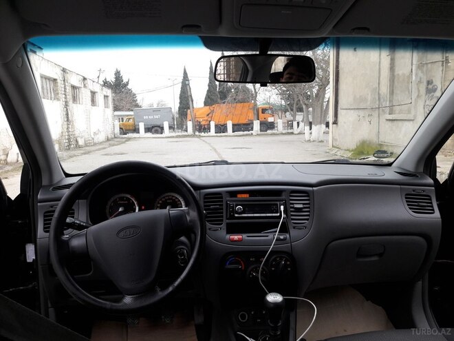 Kia Rio 2005, 275,000 km - 1.5 l - Bakı