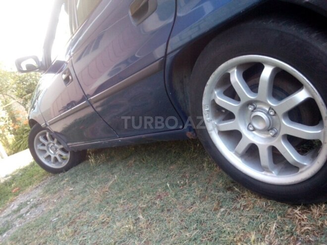 Opel Astra 1996, 394,320 km - 1.6 l - Ağcabədi