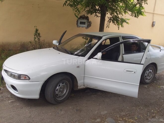 Mitsubishi Galant 1996, 375,000 km - 0.2 l - Masallı