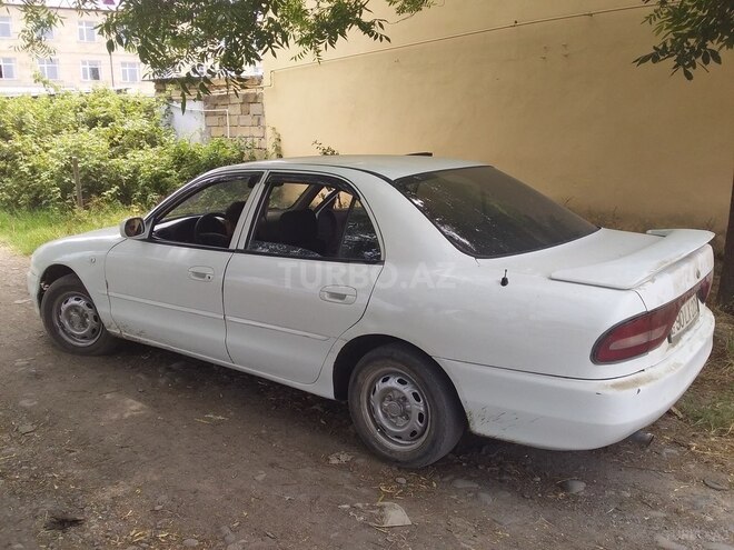 Mitsubishi Galant 1996, 375,000 km - 0.2 l - Masallı