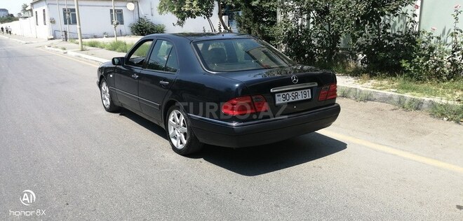 Mercedes E 280 1997, 450,000 km - 2.8 l - Bakı