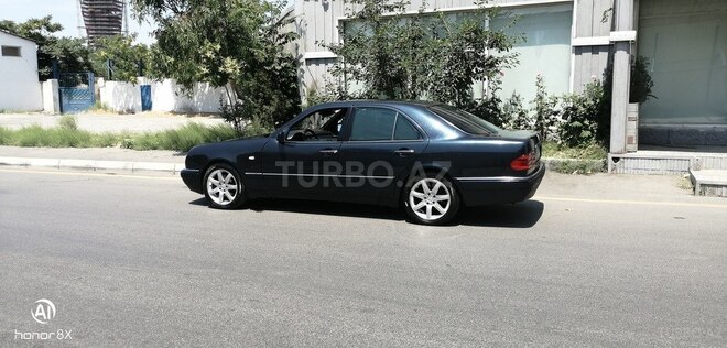 Mercedes E 280 1997, 450,000 km - 2.8 l - Bakı