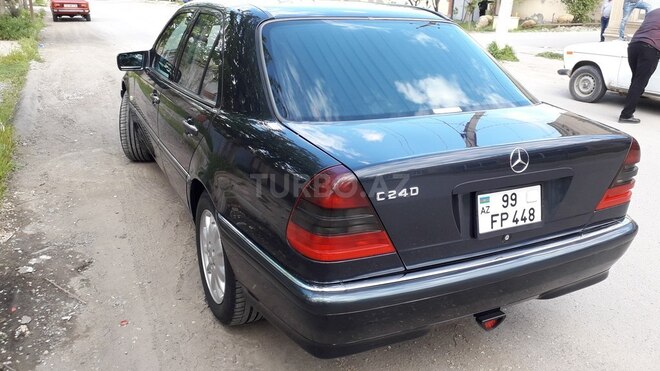 Mercedes C 240 2000, 144,000 km - 2.4 l - Ağcabədi