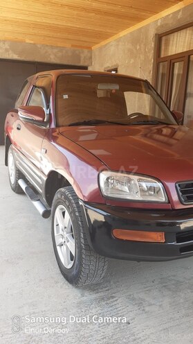 Toyota RAV4 1994, 248,000 km - 2.0 л - Quba