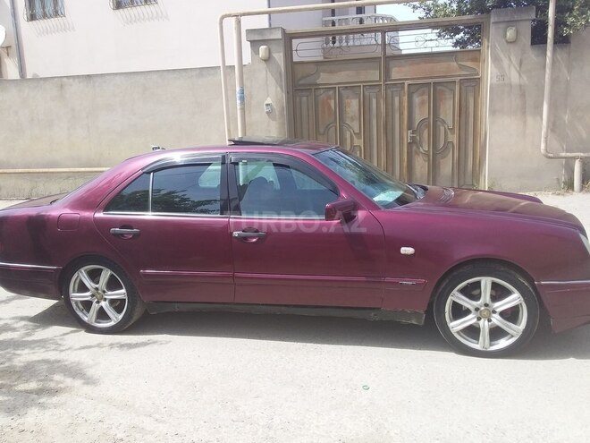 Mercedes E 230 1995, 36,000 km - 2.3 л - Bakı