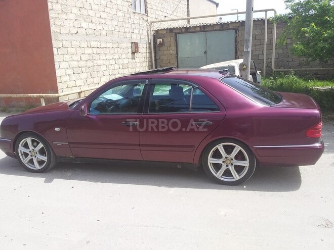Mercedes E 230 1995, 36,000 km - 2.3 л - Bakı
