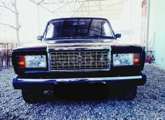 LADA (VAZ) 2107 2011, 82,000 km - 1.6 l - Füzuli