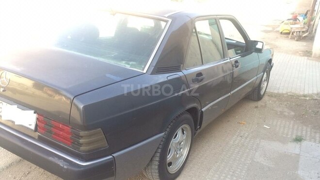 Mercedes 190 1991, 311,000 km - 2.0 l - Sumqayıt