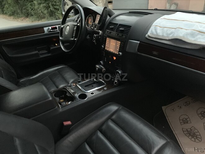 Volkswagen Touareg 2003, 245,400 km - 3.2 l - Sumqayıt