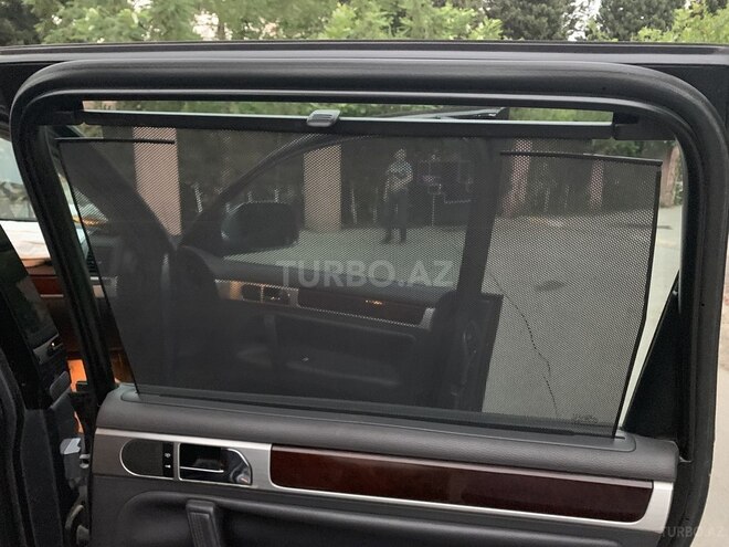 Volkswagen Touareg 2003, 245,400 km - 3.2 l - Sumqayıt