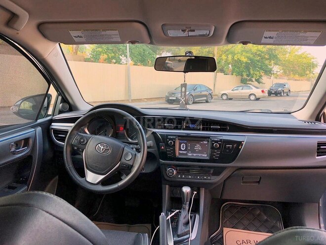 Toyota Corolla 2014, 98,300 km - 1.8 l - Bakı