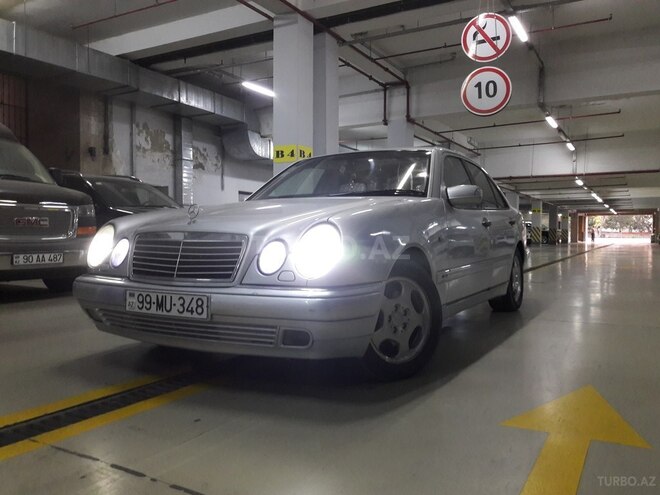 Mercedes E 240 1998, 21,093 km - 2.4 l - Bakı