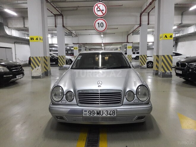 Mercedes E 240 1998, 21,093 km - 2.4 l - Bakı