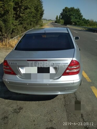 Mercedes C 200 2001, 274,000 km - 2.0 l - Yevlax