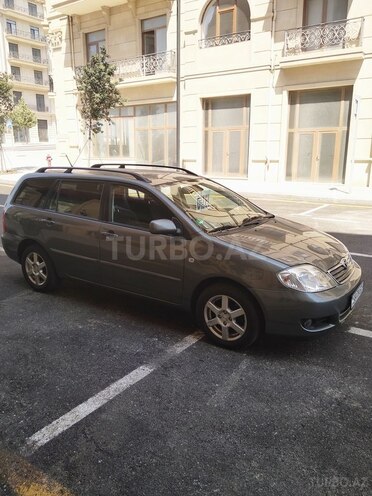 Toyota Corolla 2006, 239,000 km - 1.4 l - Bakı
