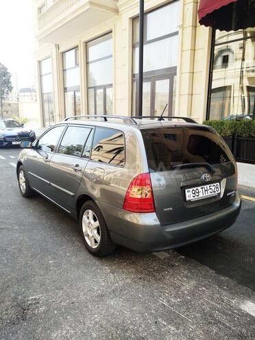 Toyota Corolla 2006, 239,000 km - 1.4 l - Bakı