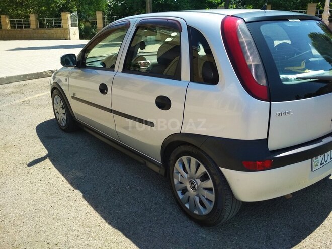 Opel Corsa 2001, 146,000 km - 1.2 l - Gəncə