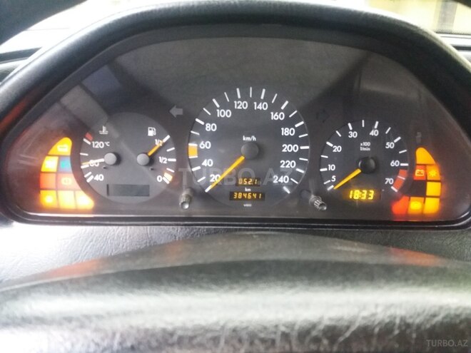 Mercedes C 180 1995, 386,000 km - 1.8 л - Tovuz
