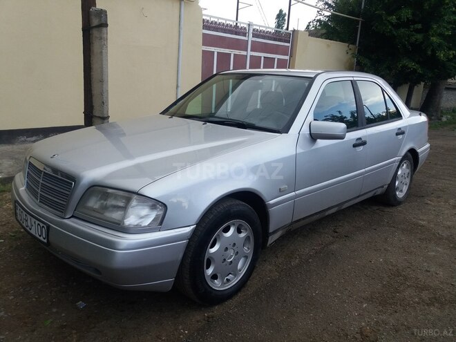 Mercedes C 180 1995, 386,000 km - 1.8 л - Tovuz