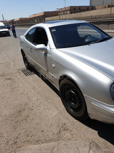 Mercedes CLK 200 1997, 235,000 km - 2.0 l - Bakı