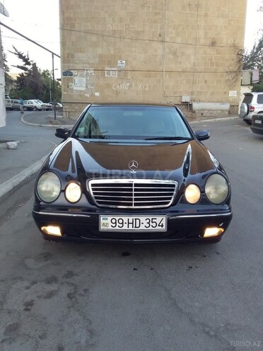 Mercedes E 220 1999, 275,593 km - 2.2 l - Bakı