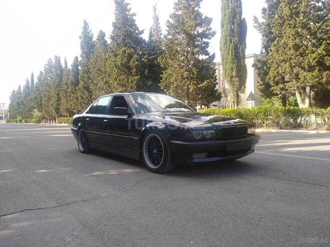 BMW 740 1997, 291,000 km - 4.4 l - Sumqayıt