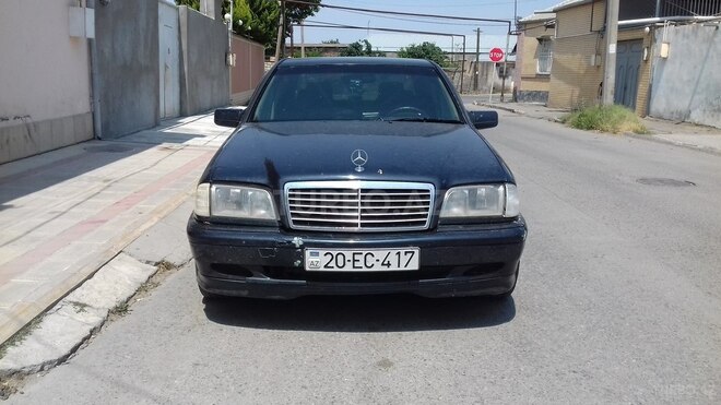 Mercedes C 240 1998, 260,191 km - 2.4 л - Gəncə