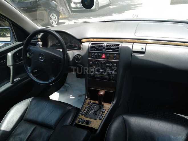 Mercedes E 200 1997, 314,677 km - 2.0 л - Bakı