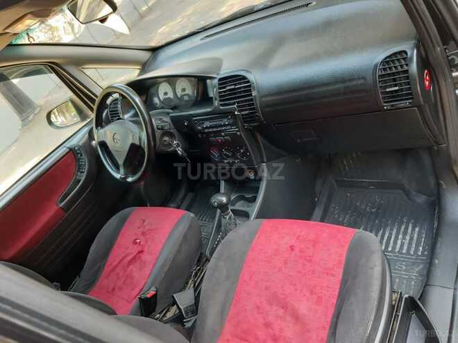 Opel Zafira 2000, 220,000 km - 2.2 l - Sumqayıt