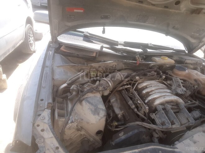 Volkswagen Passat 2002, 183,000 km - 2.8 l - Bakı