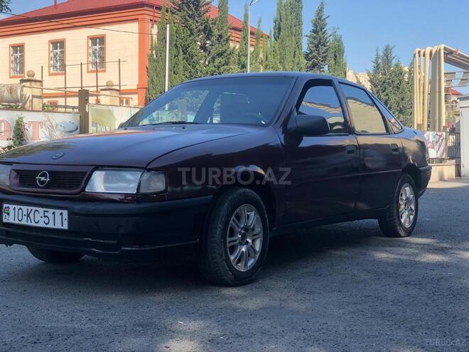 Opel Vectra 1990, 321,000 km - 1.6 l - Bakı