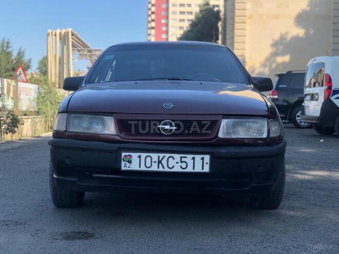 Opel Vectra 1990, 321,000 km - 1.6 l - Bakı