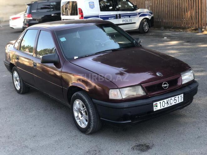 Opel Vectra 1990, 321,000 km - 1.6 l - Bakı