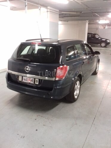 Opel Astra 2007, 173,000 km - 1.7 l - Bakı