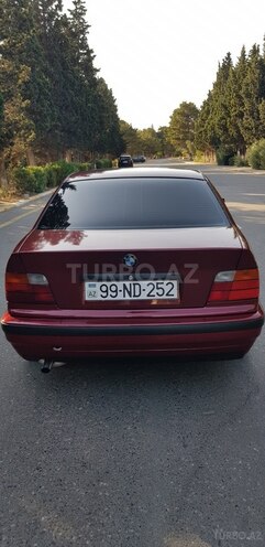 BMW 318 1992, 360,286 km - 1.8 л - Sumqayıt