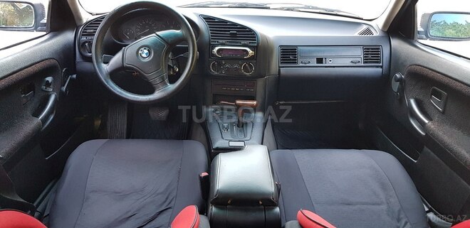 BMW 318 1992, 360,286 km - 1.8 л - Sumqayıt