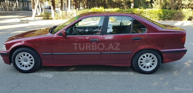BMW 318 1992, 360,286 km - 1.8 л - Sumqayıt