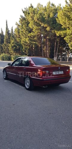 BMW 318 1992, 360,286 km - 1.8 л - Sumqayıt