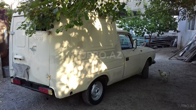 Moskvich  1990, 250,000 km - 1.5 л - Bərdə