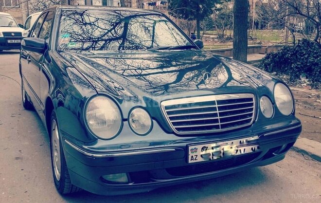 Mercedes E 200 1999, 361,000 km - 2.0 l - Bakı