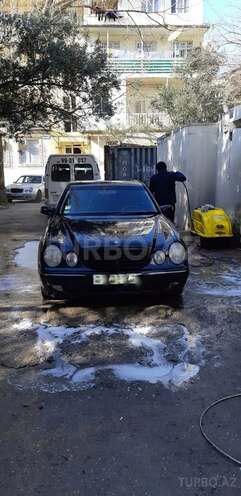 Mercedes E 200 1999, 361,000 km - 2.0 l - Bakı