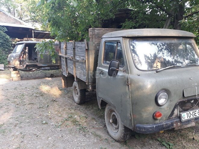 UAZ 3303 1989, 178,000 km - 2.4 l - Qax