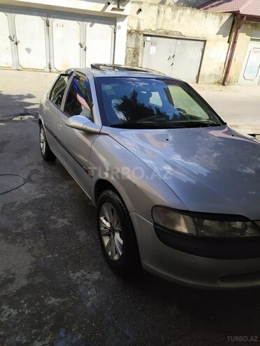 Opel Vectra 1996, 370,000 km - 1.8 л - Bakı