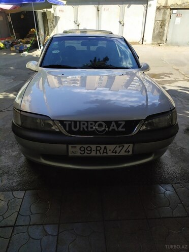 Opel Vectra 1996, 370,000 km - 1.8 л - Bakı