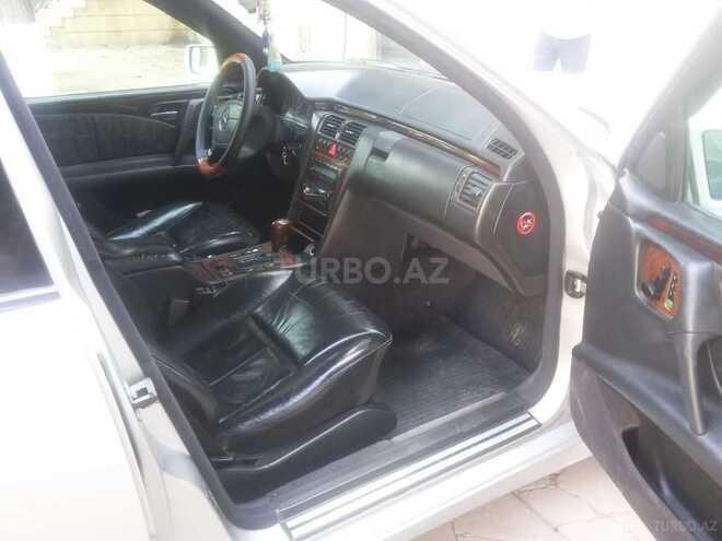 Mercedes E 230 1995, 218,011 km - 2.3 l - Xırdalan