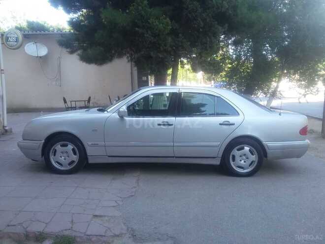 Mercedes E 230 1995, 218,011 km - 2.3 l - Xırdalan