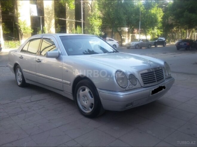 Mercedes E 230 1995, 218,011 km - 2.3 l - Xırdalan