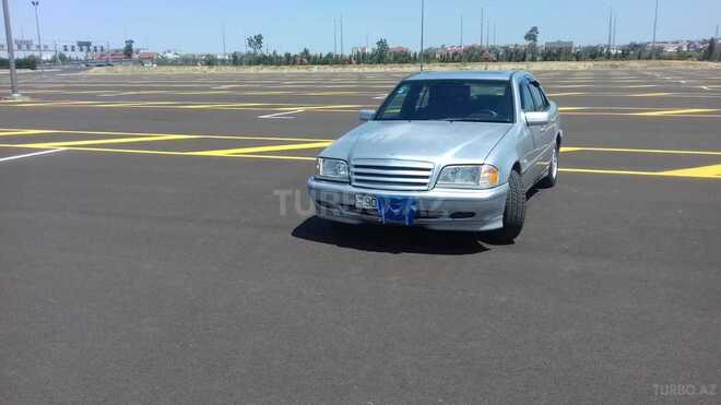 Mercedes C 200 1999, 218,000 km - 2.0 l - Bakı