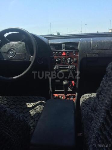 Mercedes C 200 1999, 218,000 km - 2.0 l - Bakı
